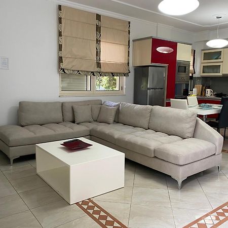 Вилла A Cozy Duplex In The Lalzi Bay Дуррес Экстерьер фото
